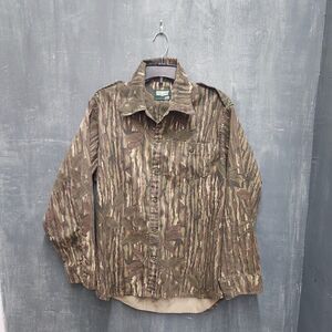 SafTbak Realtree Camouflage Denim Button Down Shirt Size Medium/large